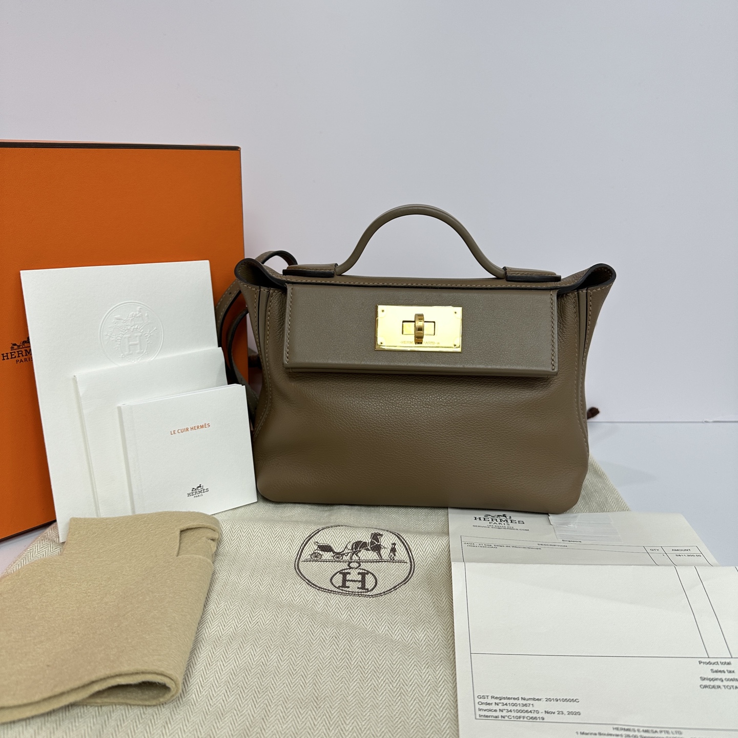 99新 Hermes/爱马仕 威玛犬米拼大象灰金扣2424mini斜挎包 01013
