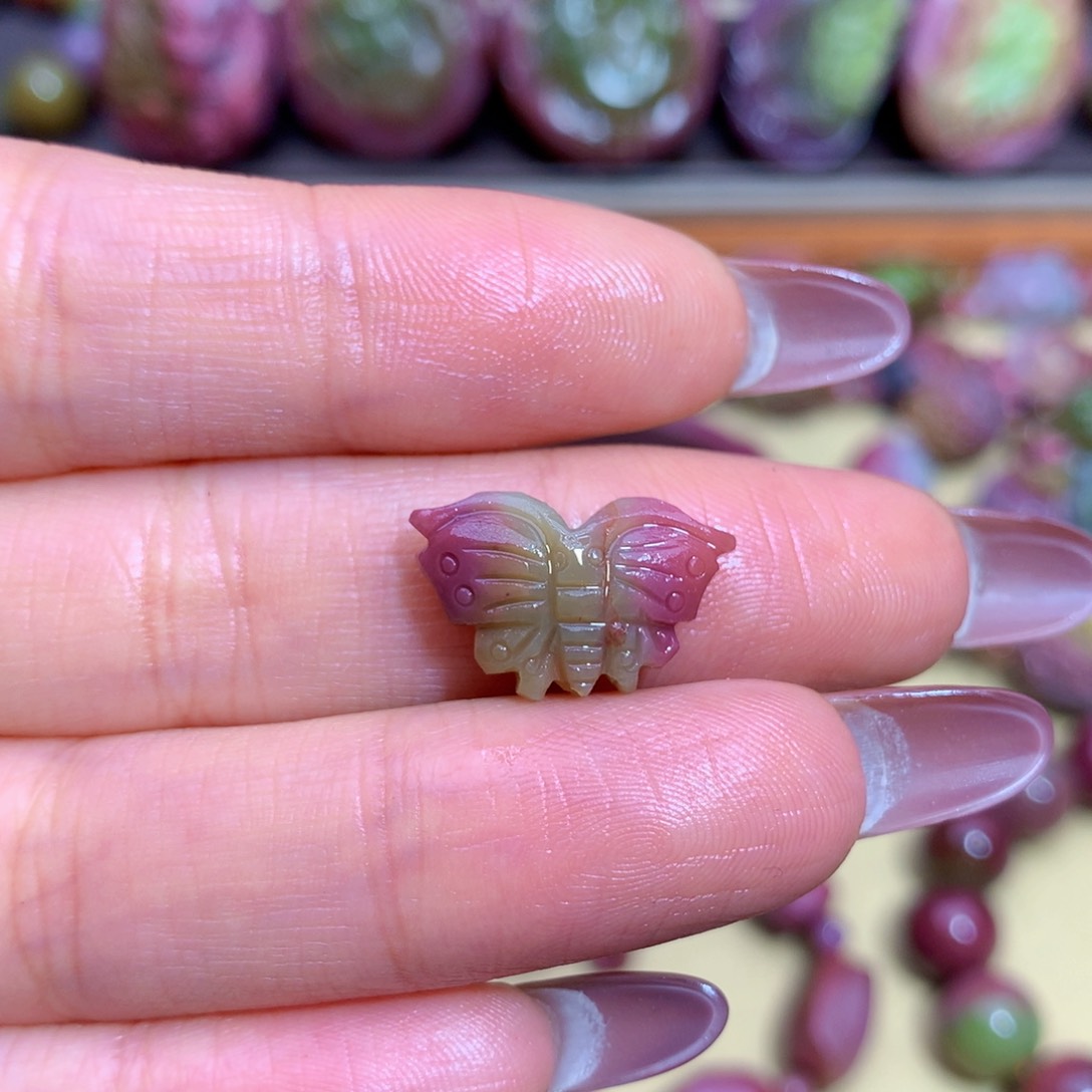 玛瑙挂件未镶嵌盐源