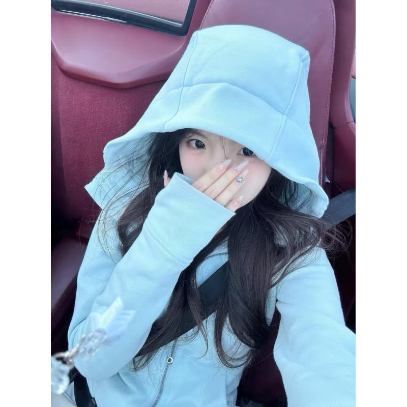 《南油》一样一样的scuba修身卫衣
