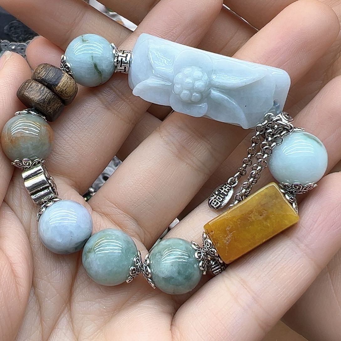 翡翠戒指未镶嵌炸