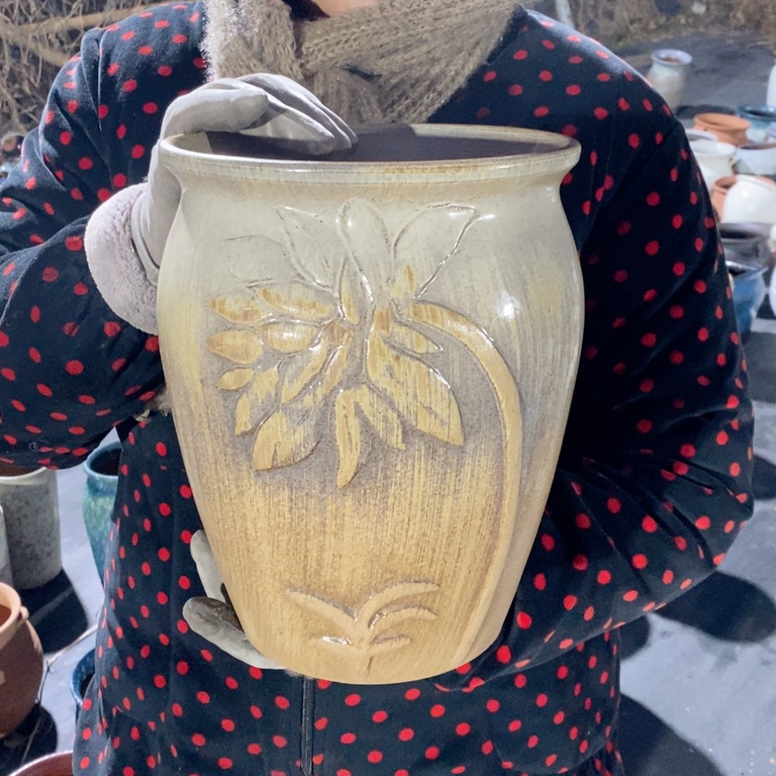 红陶口20高25～～～