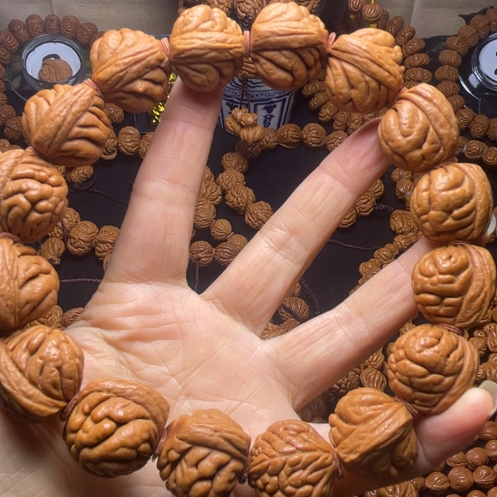 从***远吊坠桃核秦岭桃核手持