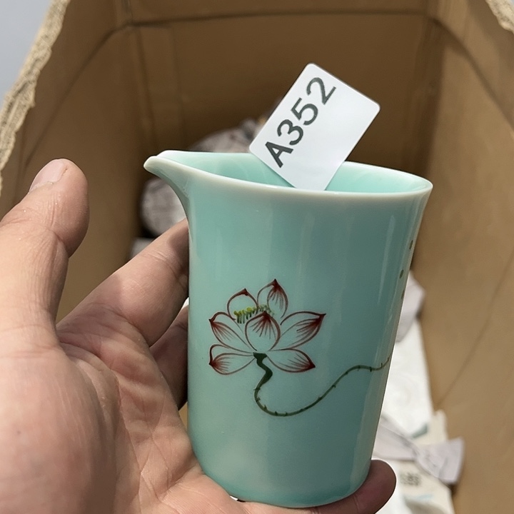 茶具默认微瑕瓷器、茶具、壶、摆件，介意勿拍 