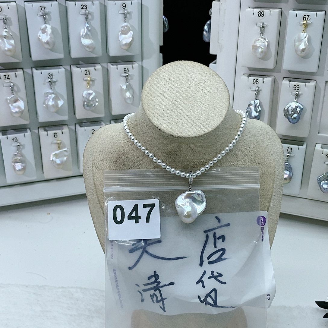 淡水珍珠颈饰合金