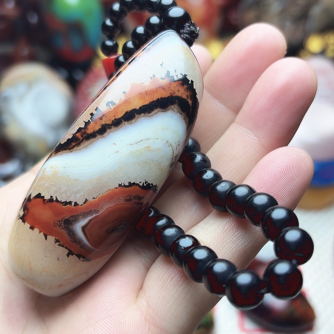 玛瑙/玉髓未镶嵌珠宝半成品