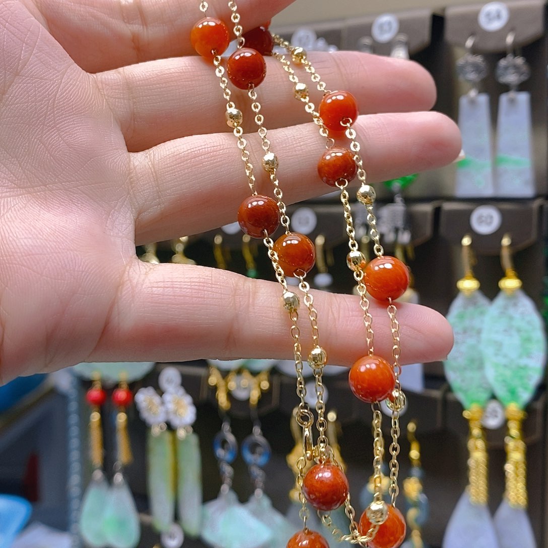 未镶嵌翡翠耳饰翡翠