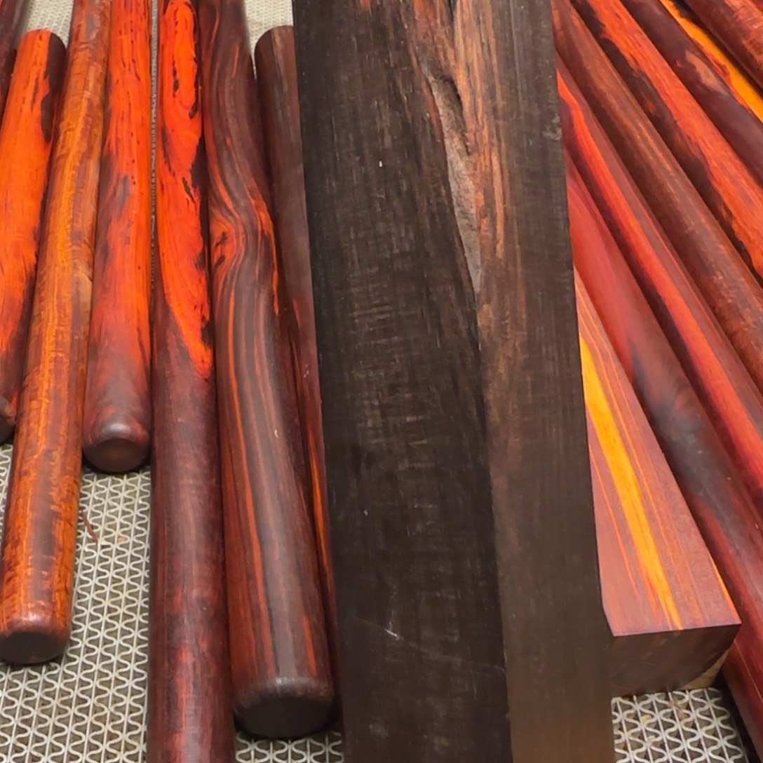 纯***坏大红《精品木料》！！！！精品不断！！！！！！ 