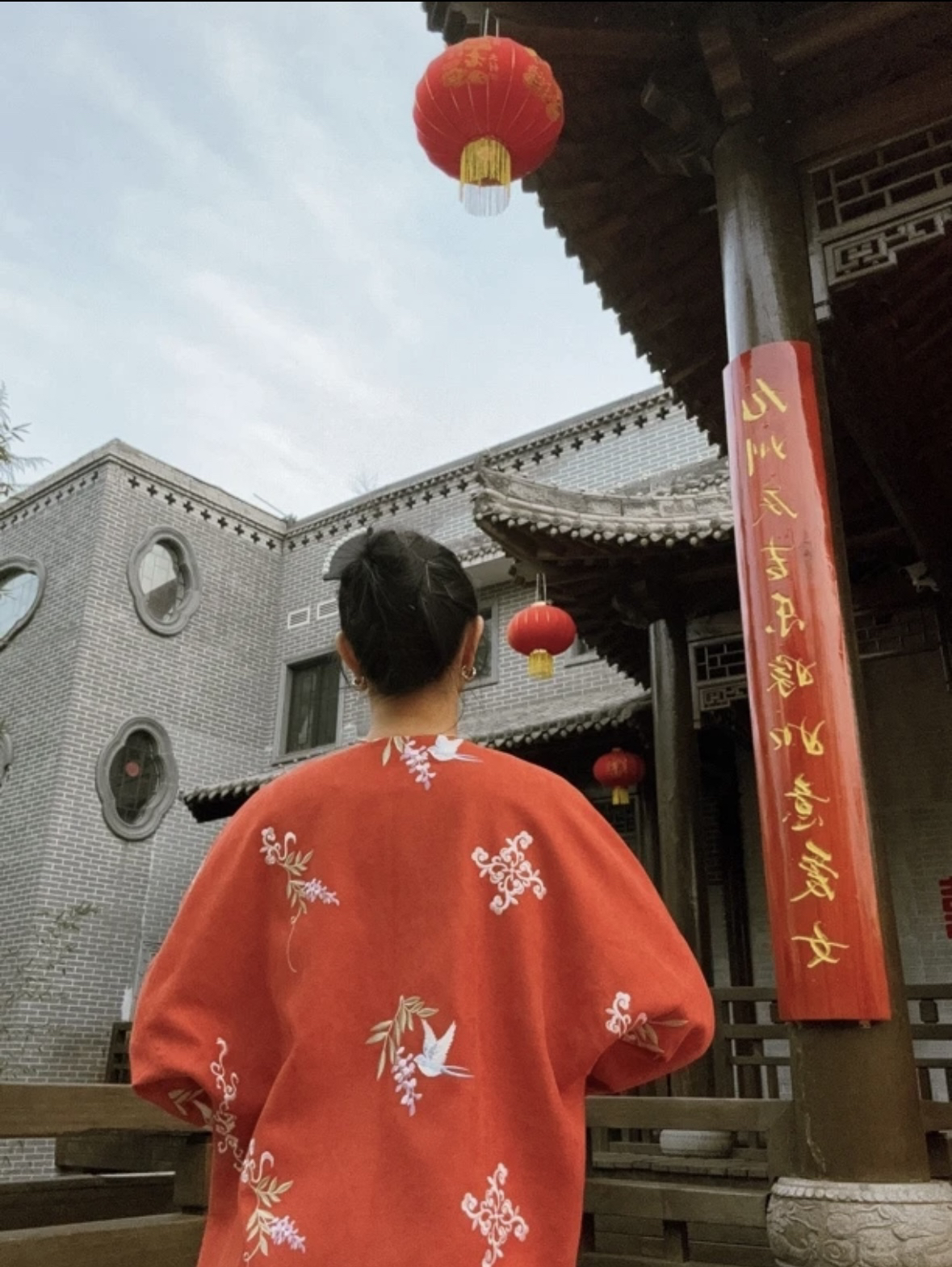 圆领喜鹊盘扣复古中式女士上衣