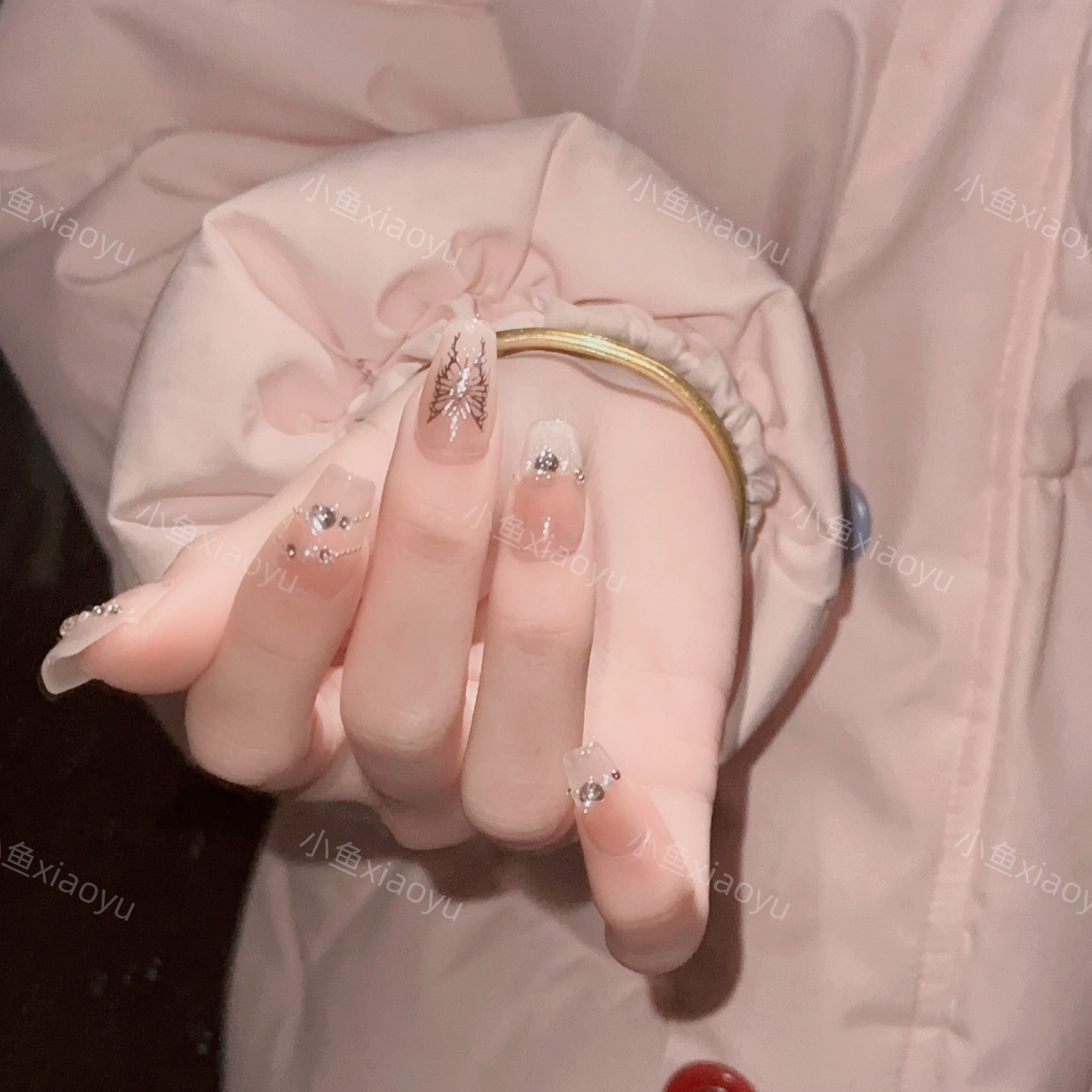 【歌赋女神】裸色猫眼钻爆闪纯手工流行轻奢高级穿戴甲