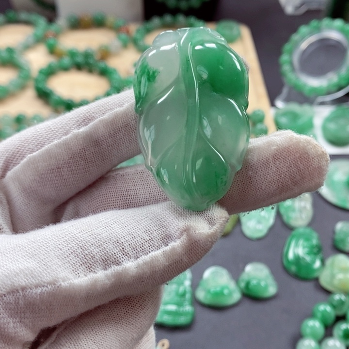 石英质玉吊坠(不含链)未镶嵌龙*