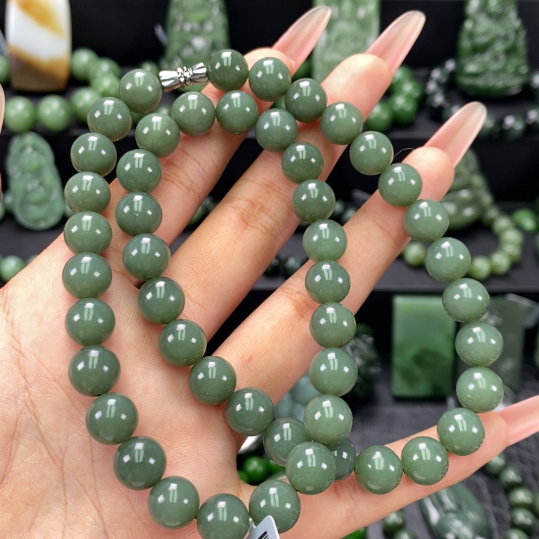 和田玉未镶嵌珠宝奇石