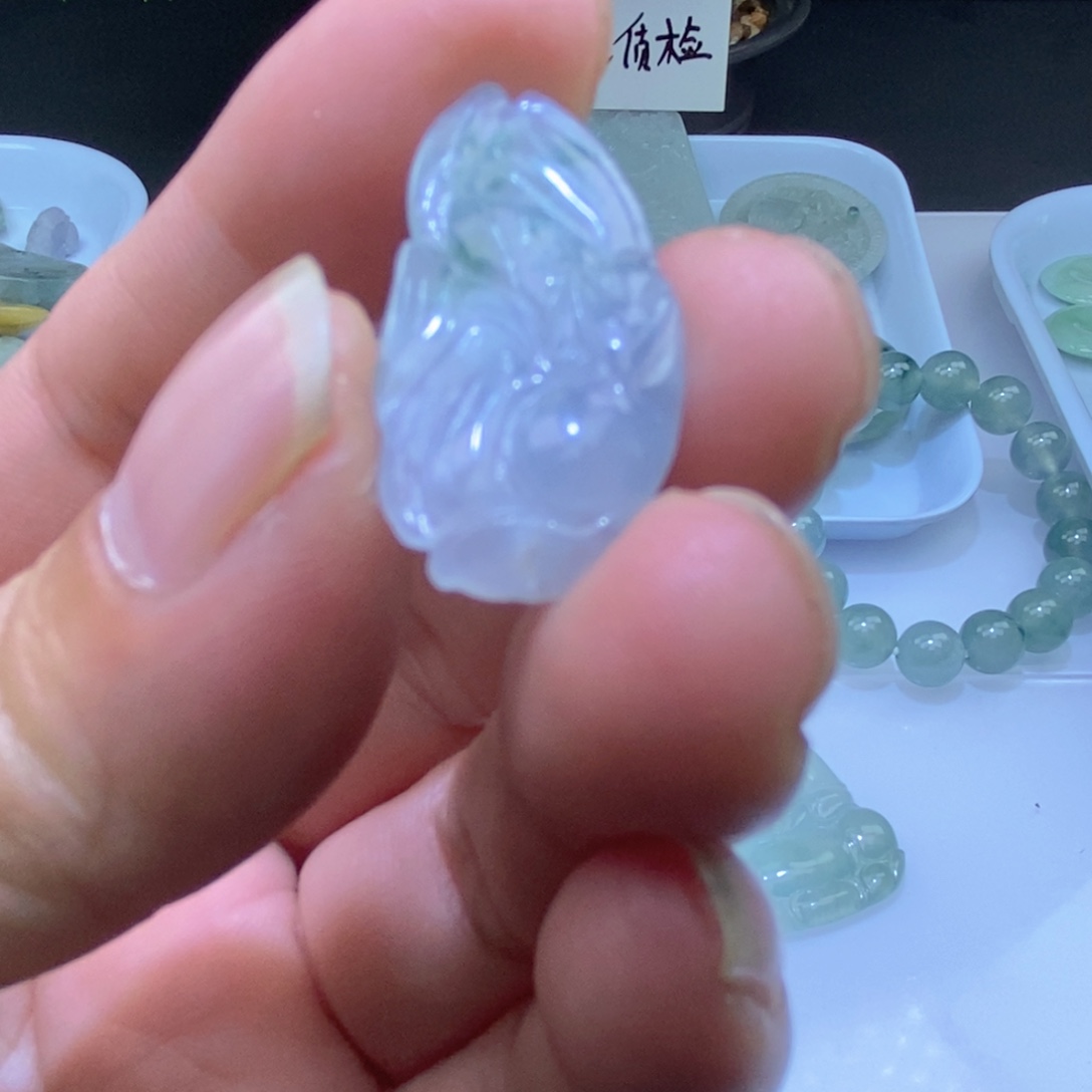 定制翡翠未镶嵌九尾