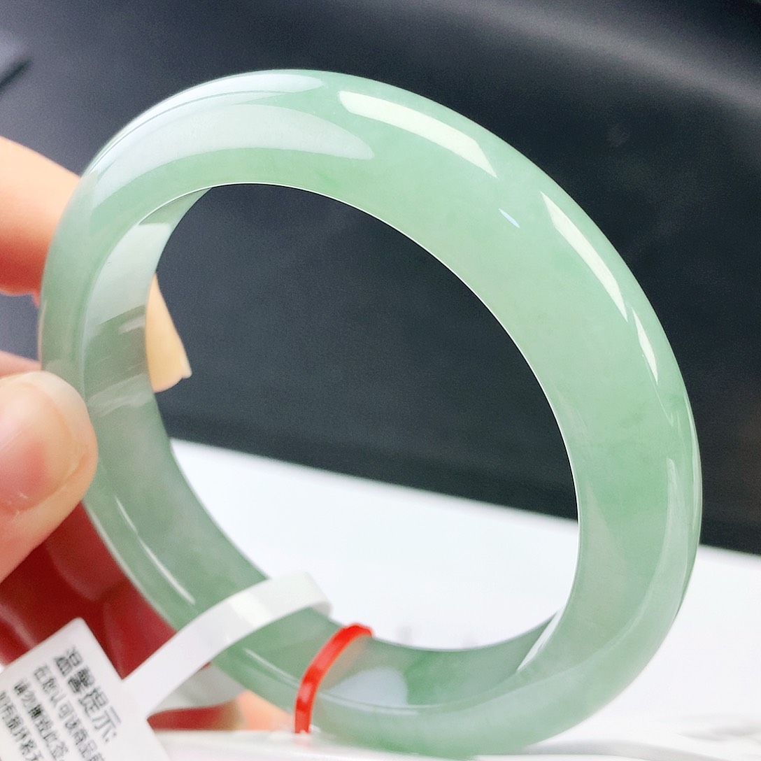 未镶嵌手镯翡翠57+圈