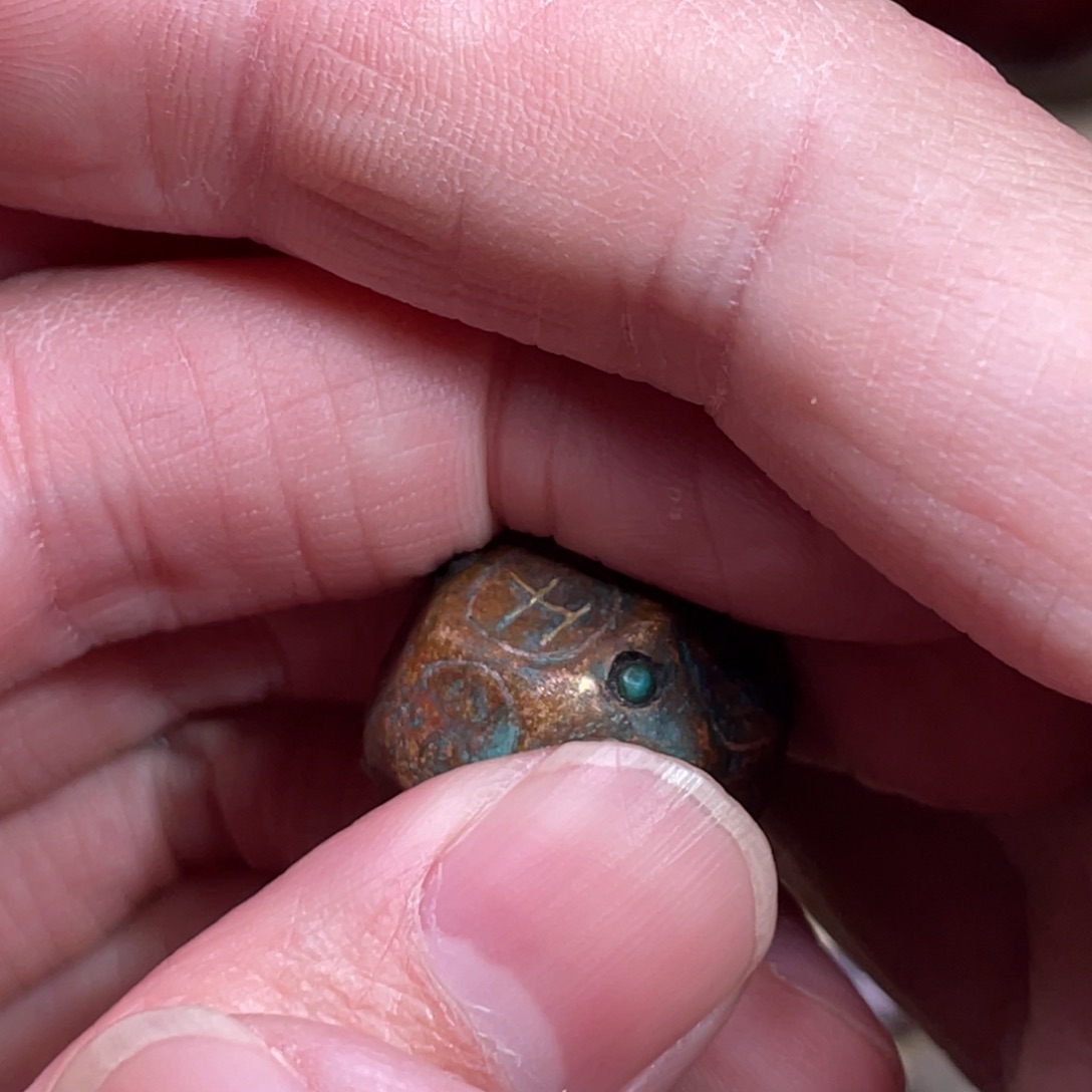 和田玉无未镶嵌小***斯