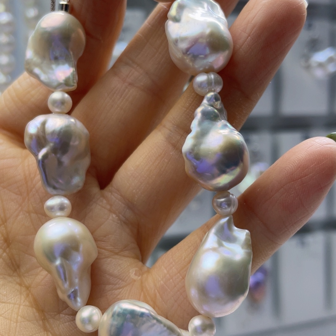 淡水珍珠银S925镶嵌颈饰云****轻