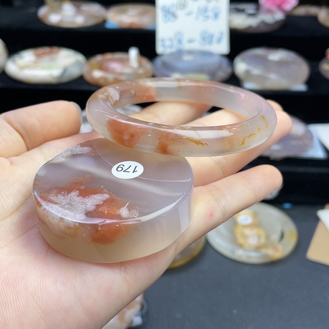 石英质玉手镯未镶嵌4****952/179