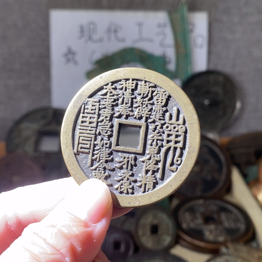 铜小*现代工艺品现代工艺品