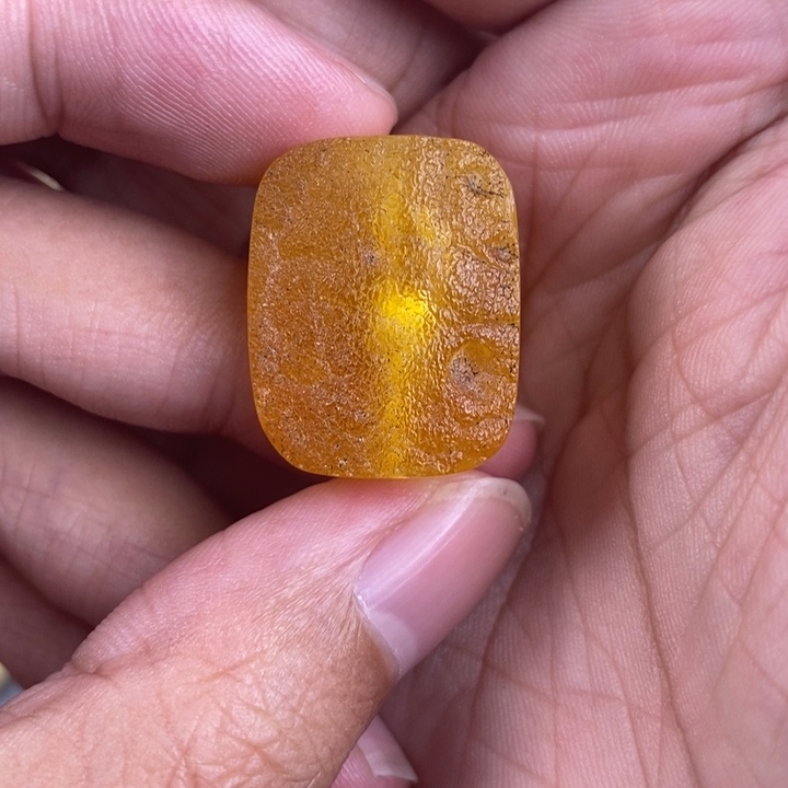 琥珀裸石未镶嵌琥珀蜜蜡