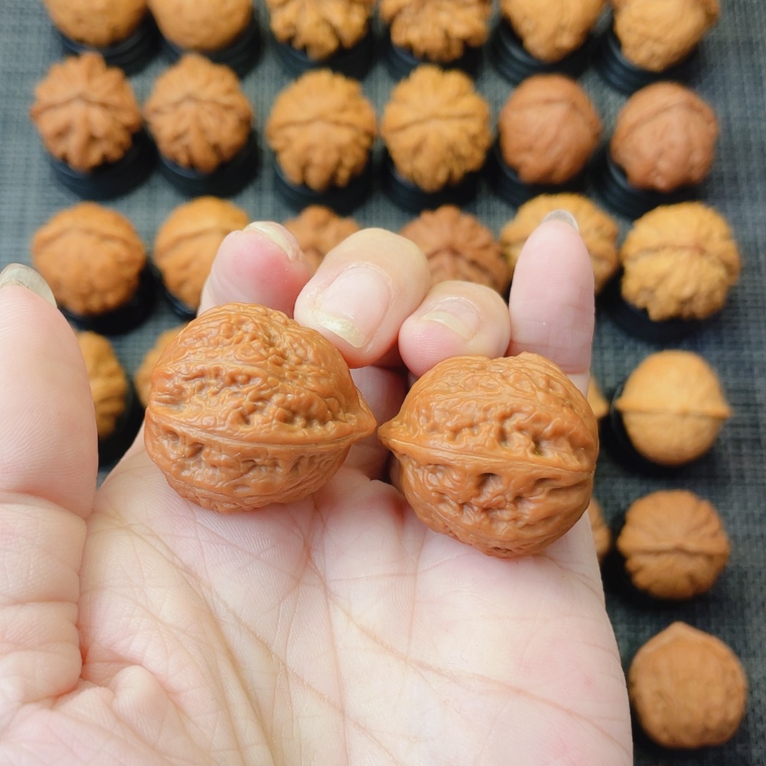 文玩核桃把件三角金蟾