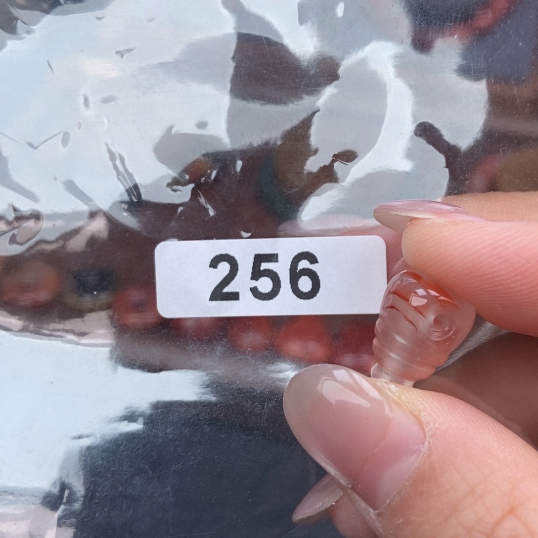 南红玛瑙未镶嵌手链卡9.2