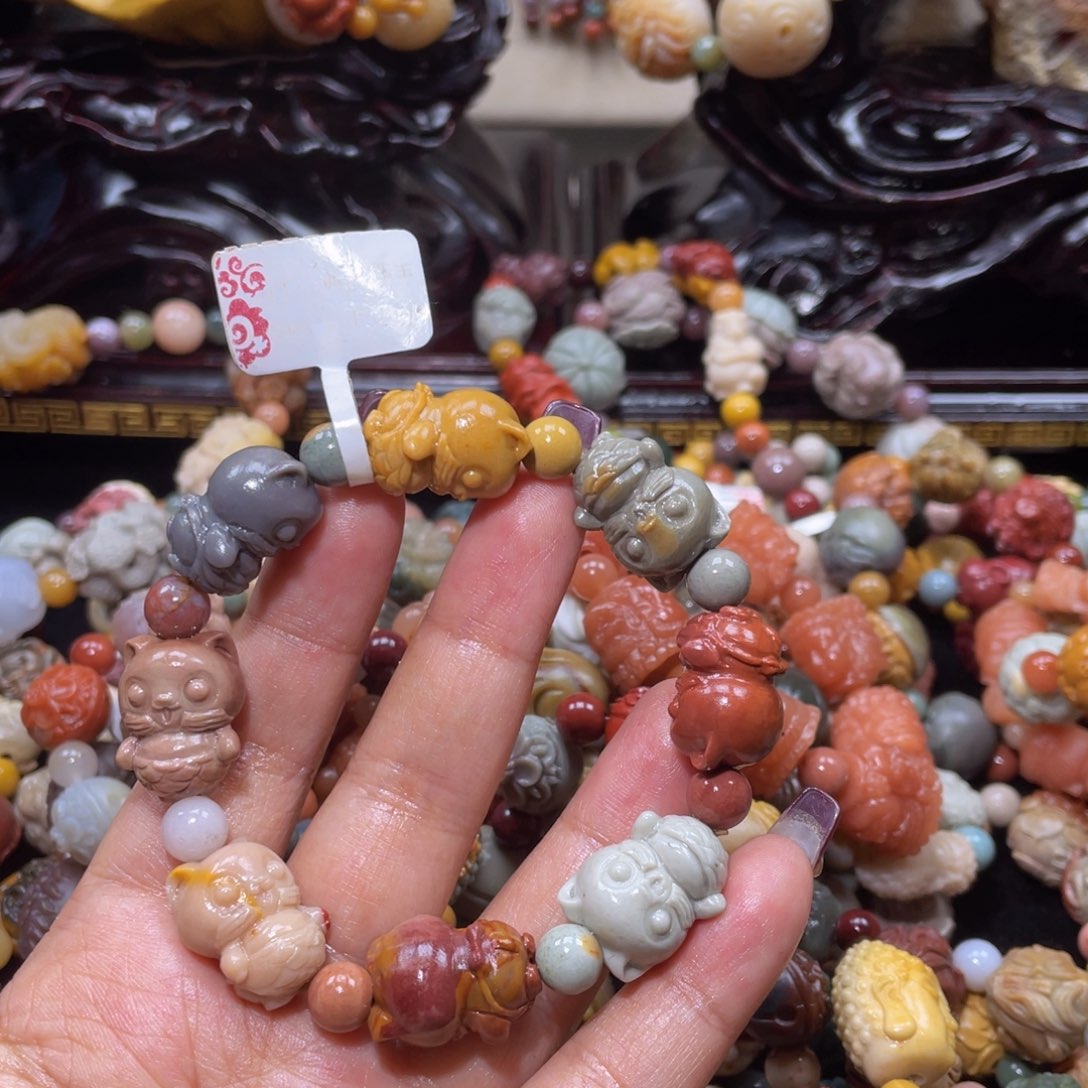 石英质玉手链未镶嵌