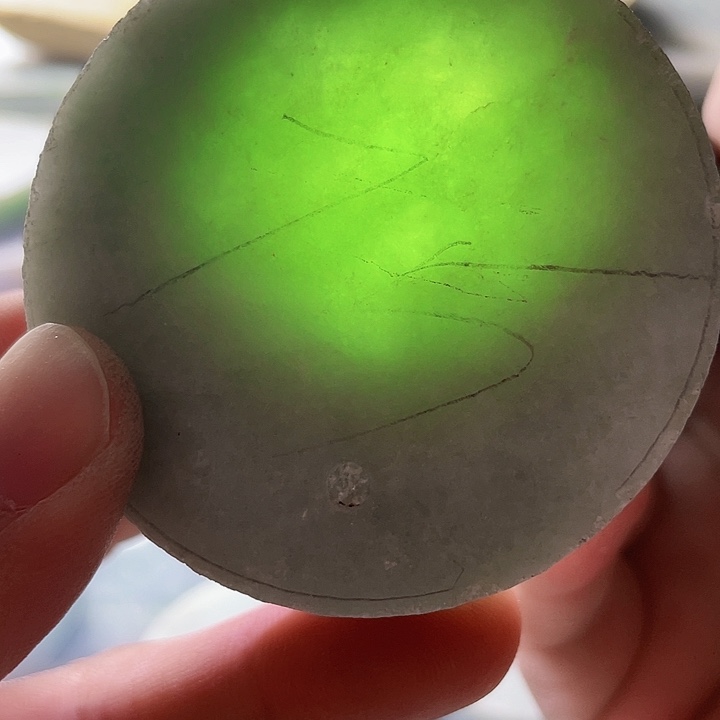 翡翠颈饰未镶嵌毛料107