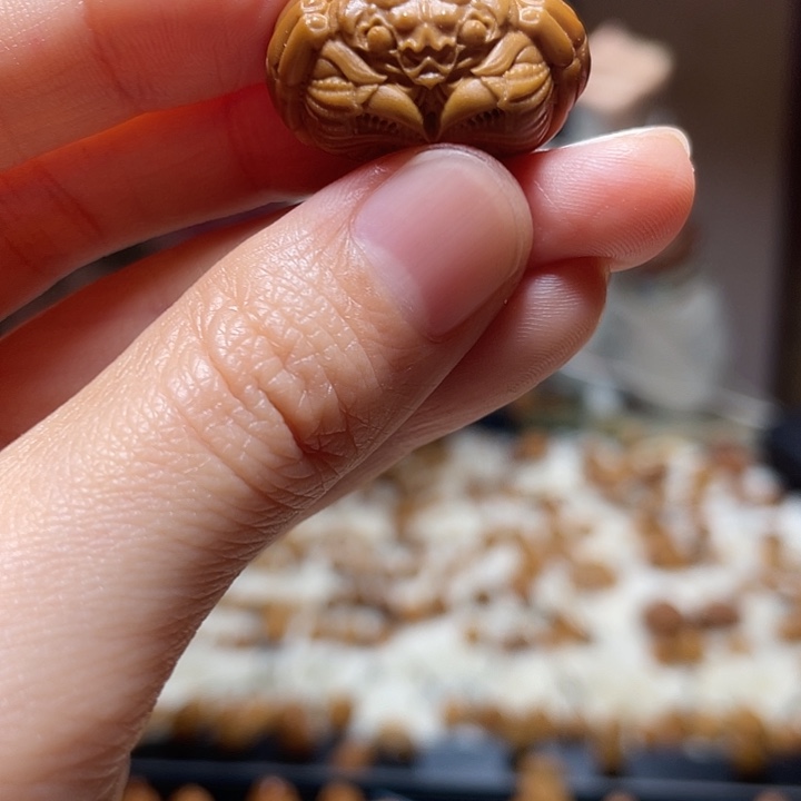 橄榄核手串/手链帝王蟹