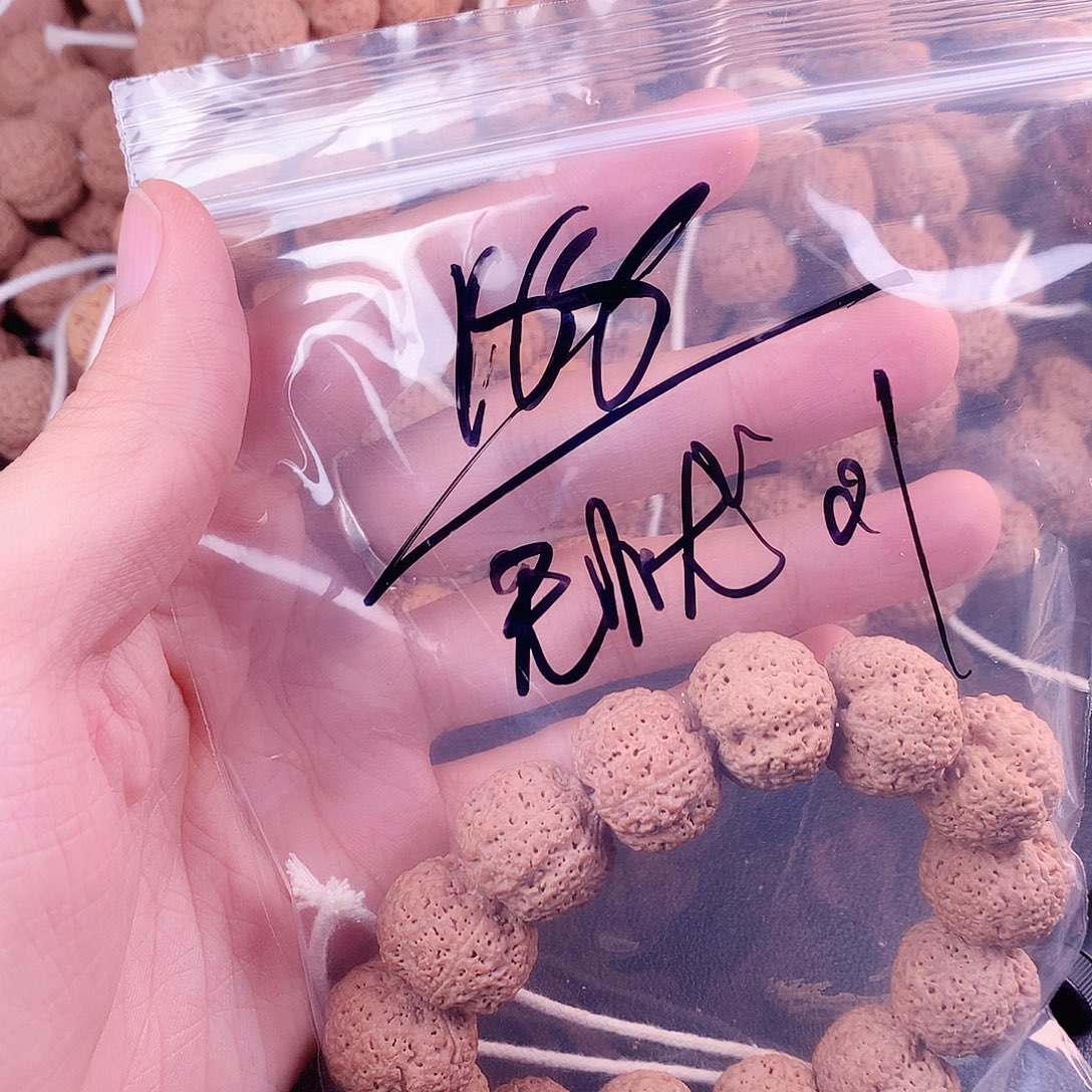 无****吊坠金刚菩提01————-