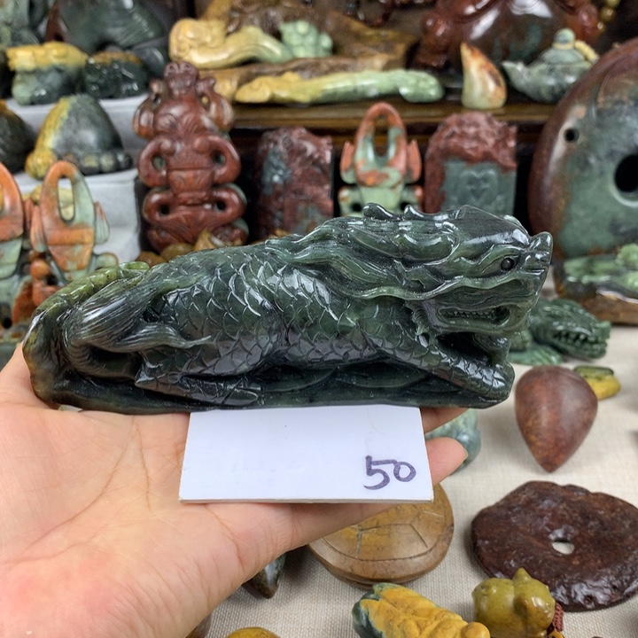 未镶嵌岫岩河磨玉（透闪石质玉）珠宝奇石