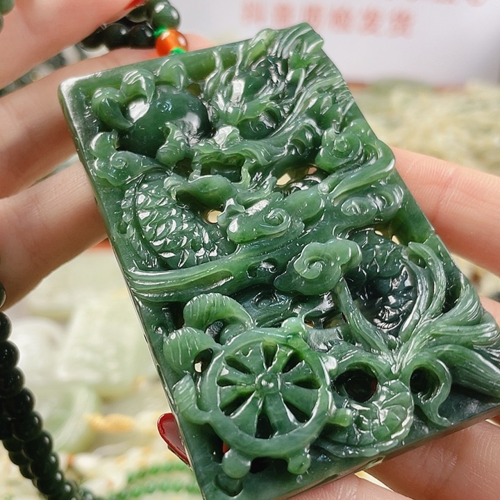 未镶嵌和田玉挂件