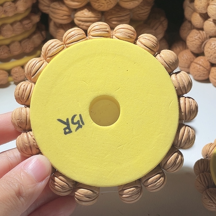 峰***桃核吊坠桃核手串金丹。 48
