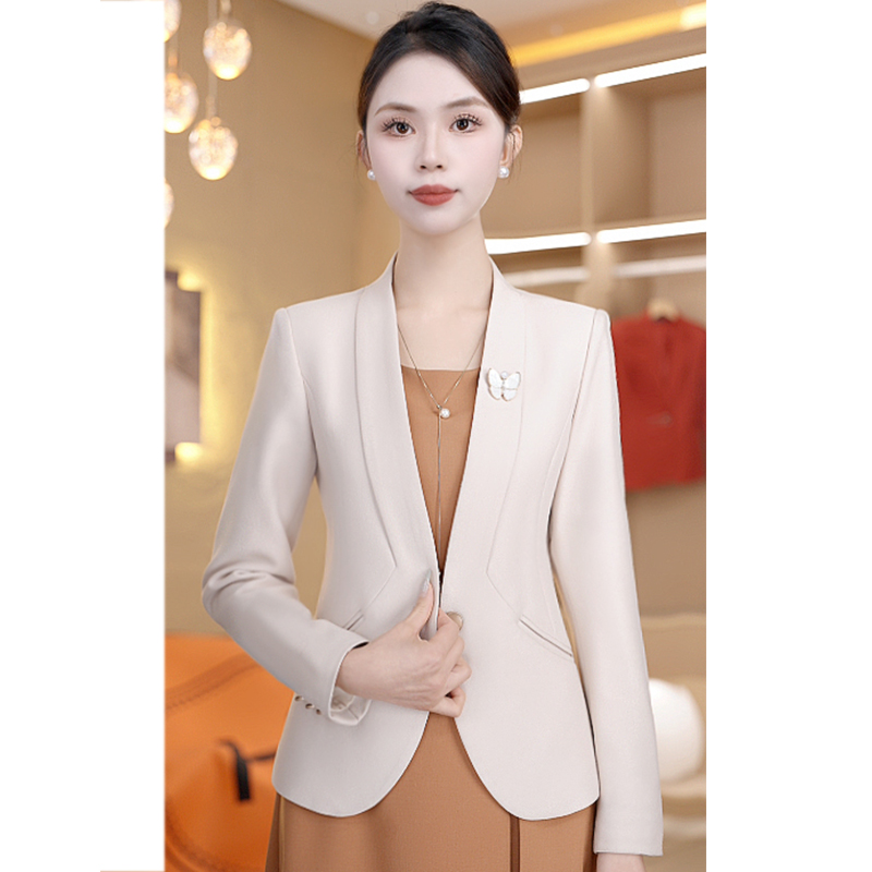高端杏色小西装外套女春秋2025新款修身小个子无领西服上衣X23971