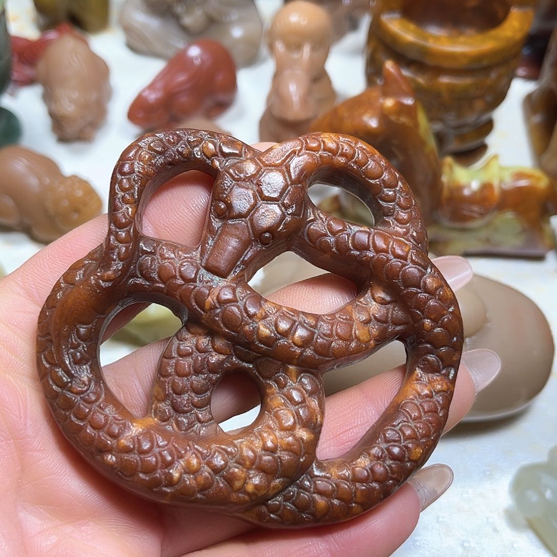 白玉菩提吊坠白玉菩提吊坠