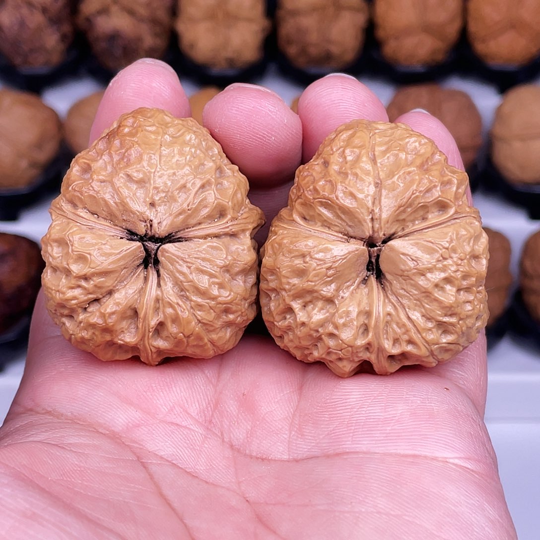 文玩核桃吊坠通海三棱43尺