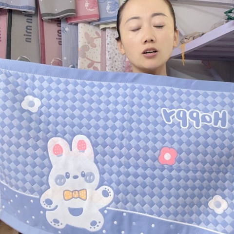 棉特价处理儿童蓝色兔子