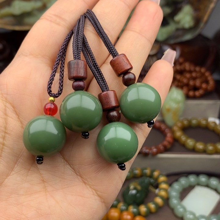 岫岩河磨玉（透闪石质玉）未镶嵌手链随缘发