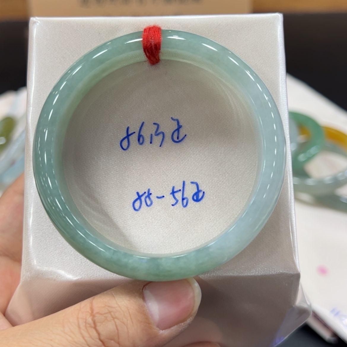 【闪购商品】翡翠手镯未镶嵌翡翠
