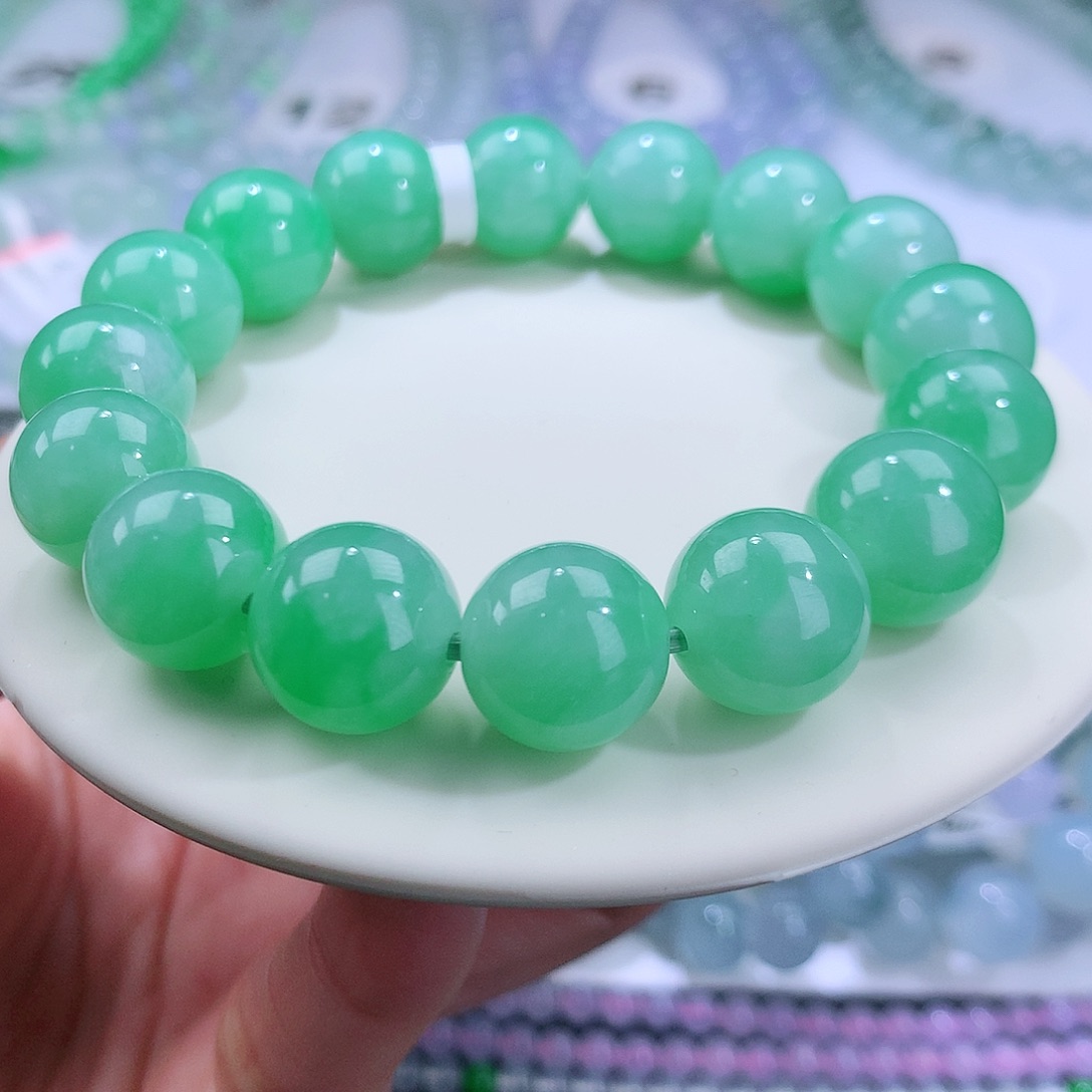 翡翠手链未镶嵌卡13