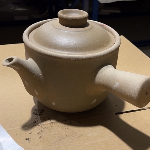 微瑕，明火，口径19，高14，2.5L