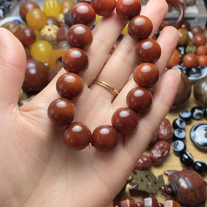 M***刘玛瑙/玉髓合金珠宝半成品