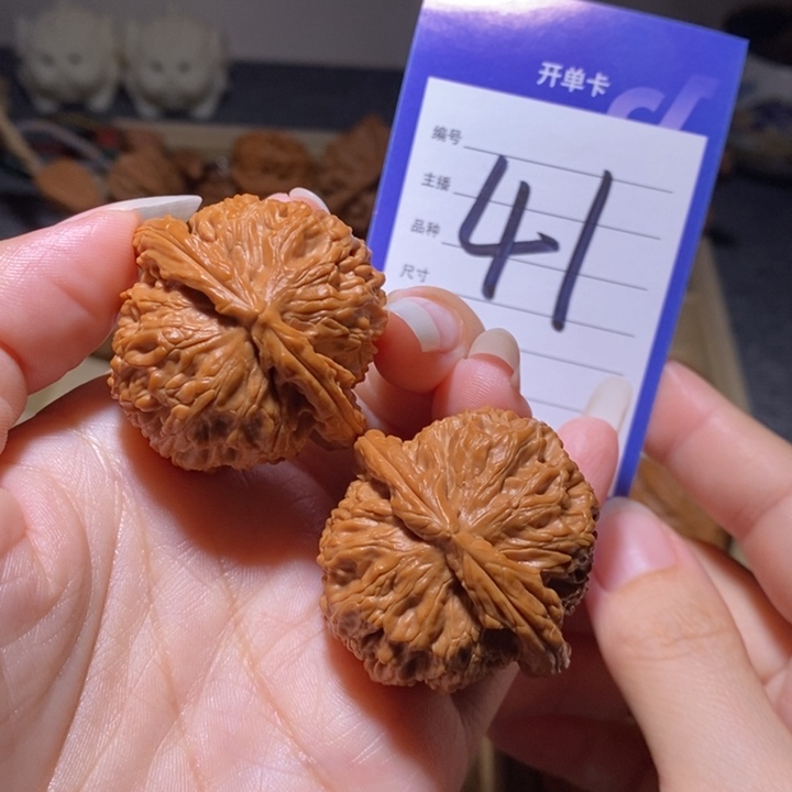 把件文玩核桃白狮子全品精品