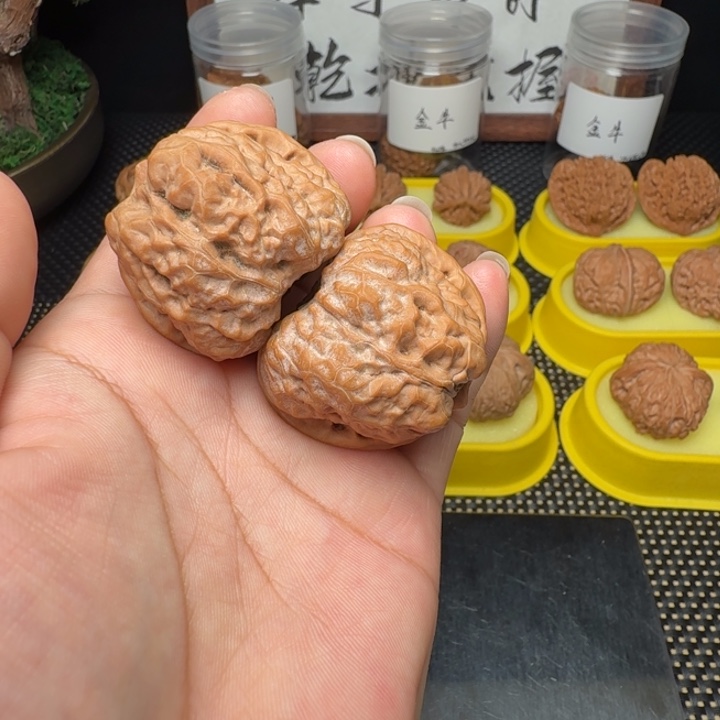 文玩核桃吊坠蛤蟆头39