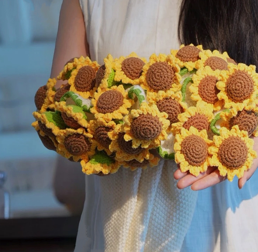 成品加厚保暖铃兰花向日葵毯实用礼物送女友闺蜜学生限定款披肩