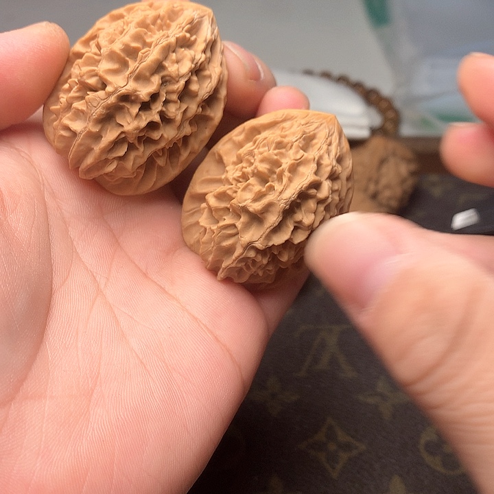 文玩核桃核桃啊咯亩葡萄