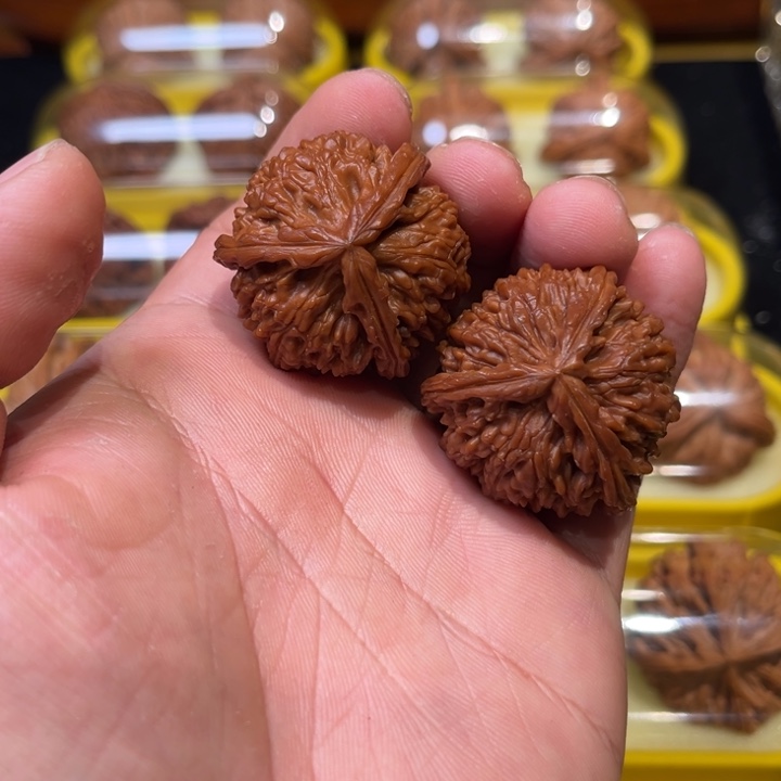 把件文玩核桃半**灯38白奔
