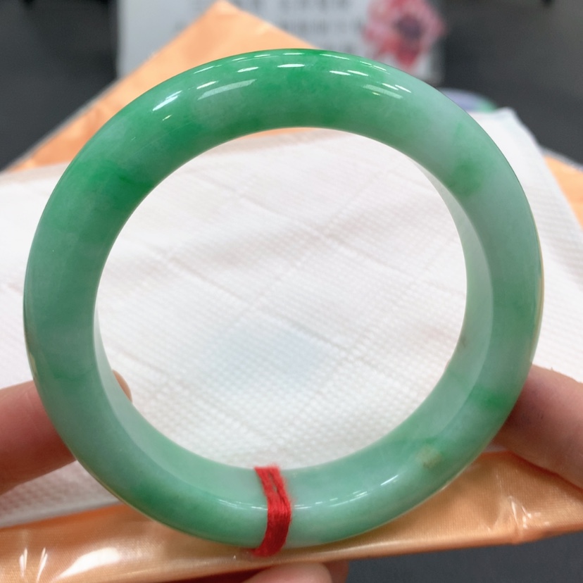 【闪购商品】翡翠手镯未镶嵌翡翠