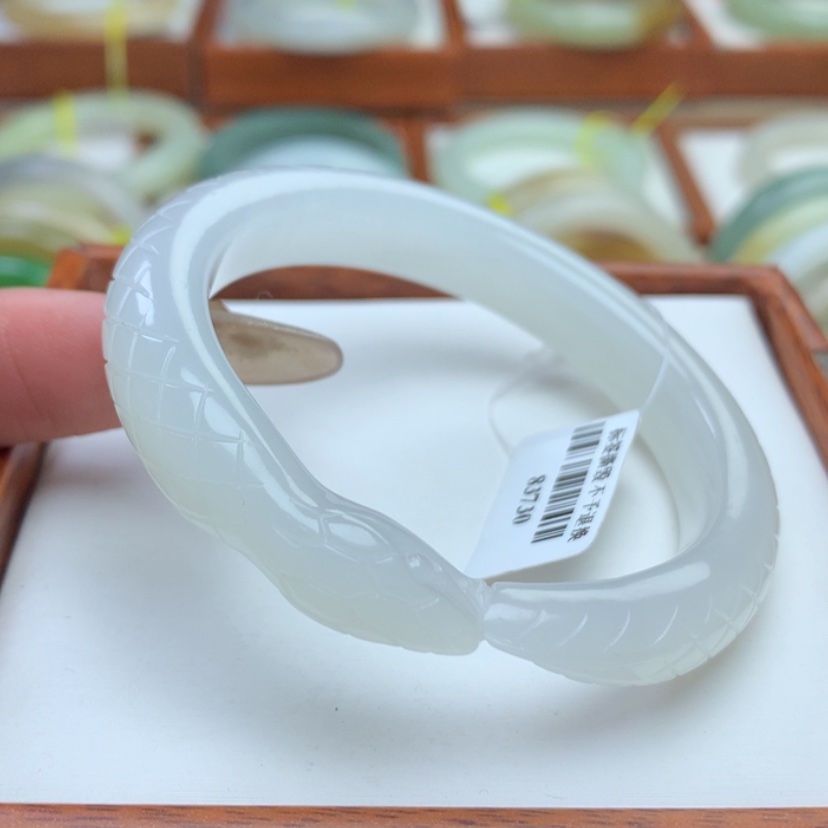 【闪购商品】和田玉手镯未镶嵌5253