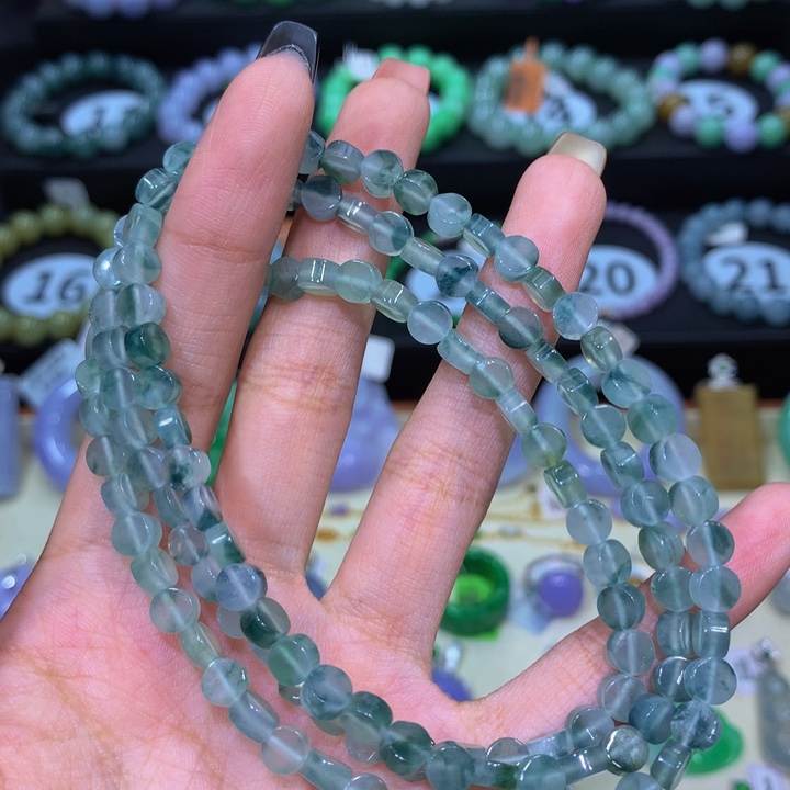 翡翠未镶嵌颈饰翡翠5