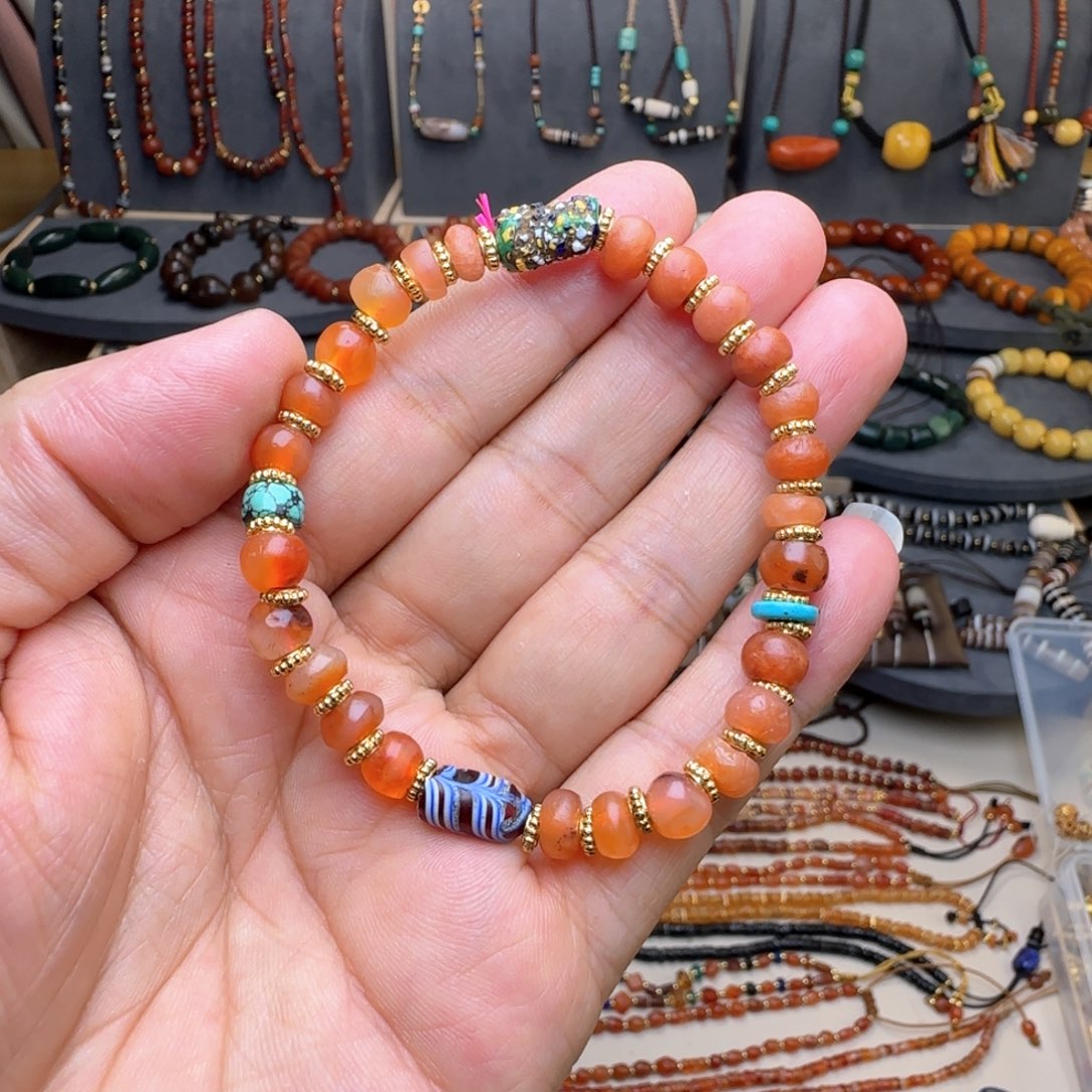 玛瑙/玉髓颈饰未镶嵌