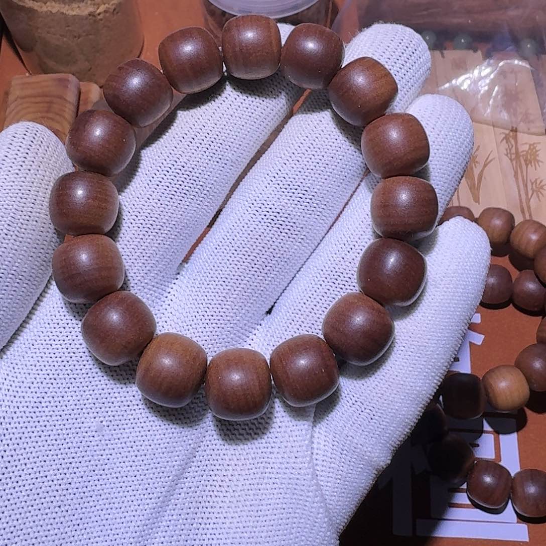 檀香木1314×16颗满结油黑肉横纹沉水